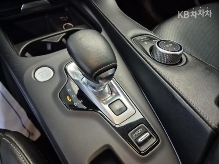 Infiniti QX QX50 2.0 VC-TURBO FWD ESSENTIAL 9