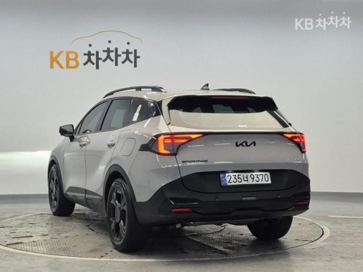 Kia Sportage 1.6 Gasoline Turbo 2WD X-Line 3