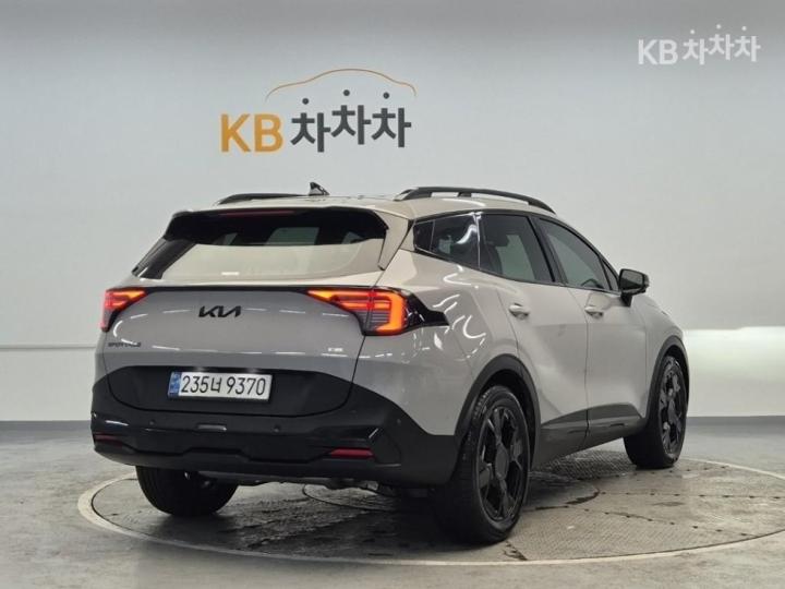 Kia Sportage 1.6 Gasoline Turbo 2WD X-Line 4