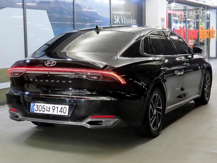 Hyundai Grandeur LPi 3.0 Exclusive 5