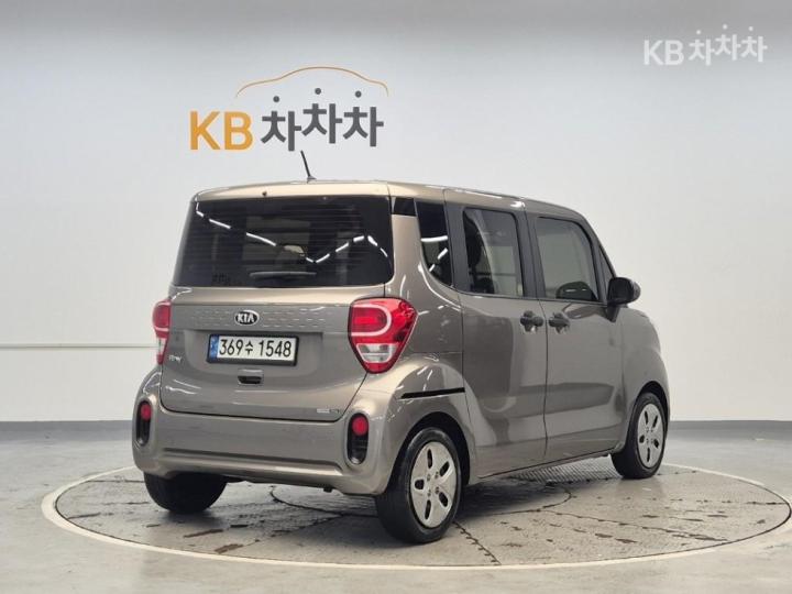 Kia Ray Van 1.0 Gasoline Van Prestige 4