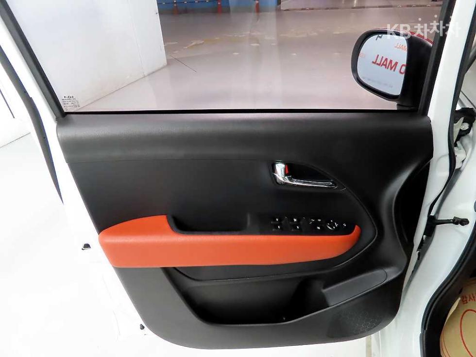 2022 - kia ray