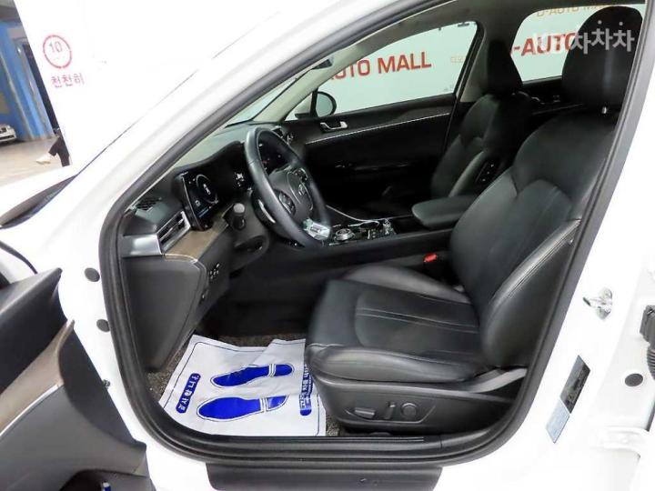 Kia K5 Hybrid 2.0 HEV Noblesse 7