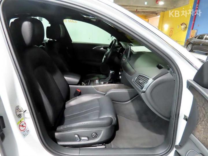 Audi A6 NEW 35 TDI Premium C7 8