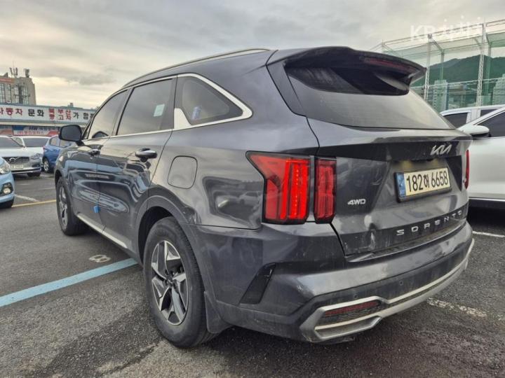 Kia Sorento Hybrid 1.6 HEV 4WD Prestige 6