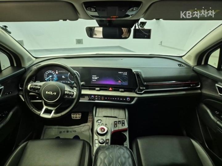 Kia Sportage The G1.6 T-GDI 2WD Signature 8