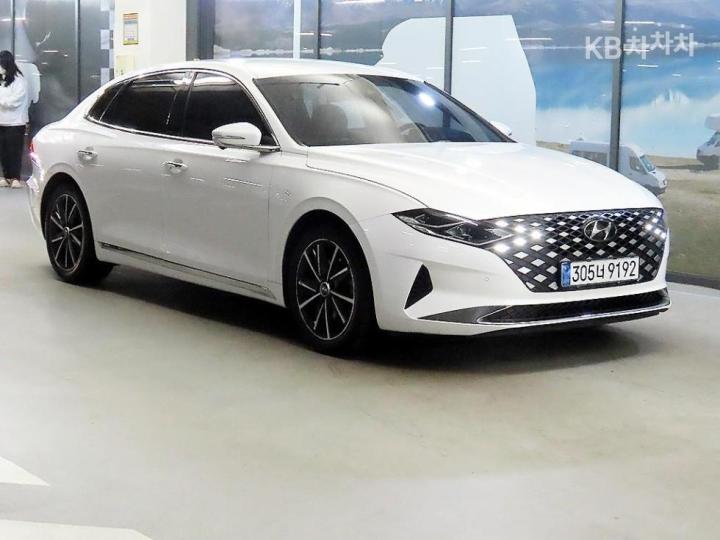 Hyundai Grandeur 2.5 LeBlanc