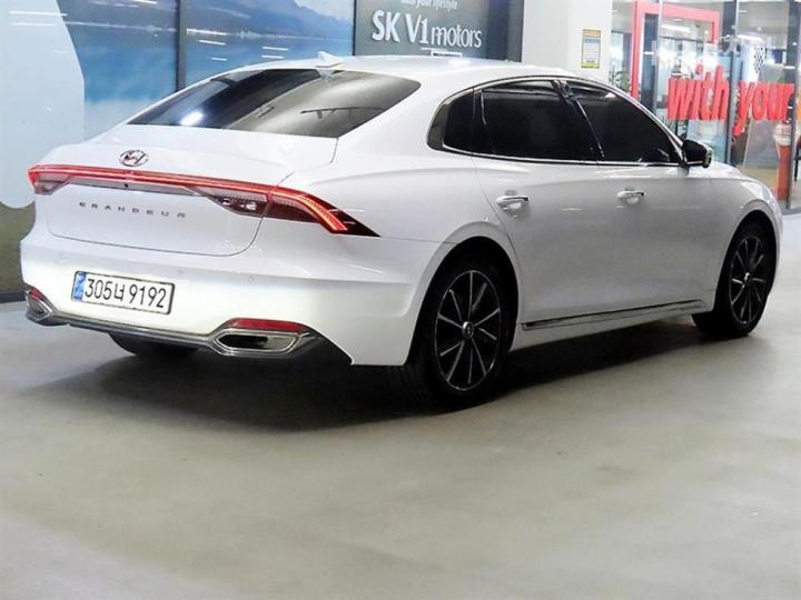 Hyundai Grandeur 2.5 LeBlanc 5