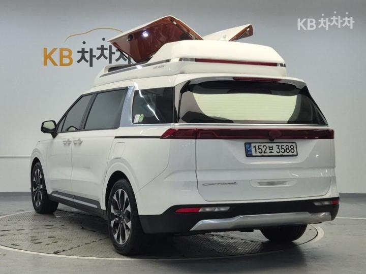 Kia Carnival D2.2 Signature 3
