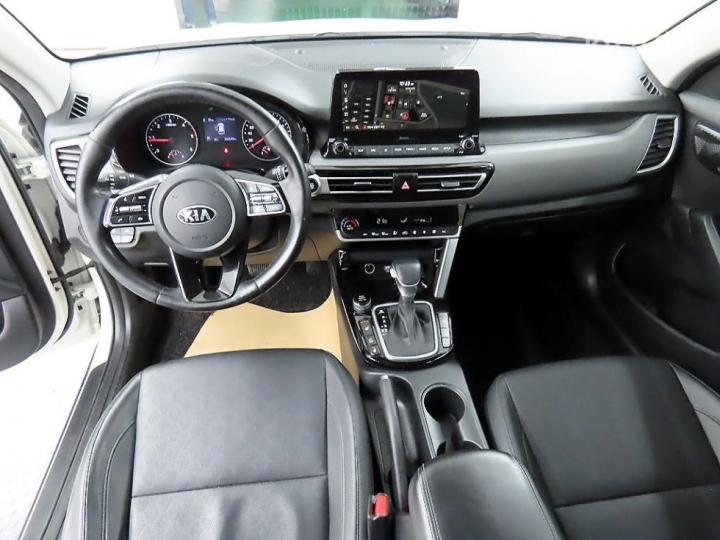 Kia Seltos 1.6 Diesel 2WD Trendy 8