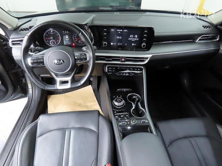 Kia K5 1.6 Gasoline Turbo Prestige 8