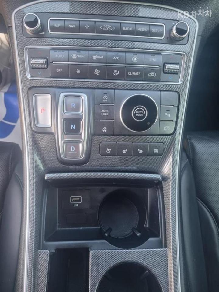 Hyundai Santa Fe TM Diesel 2.2 2WD Prestige 10