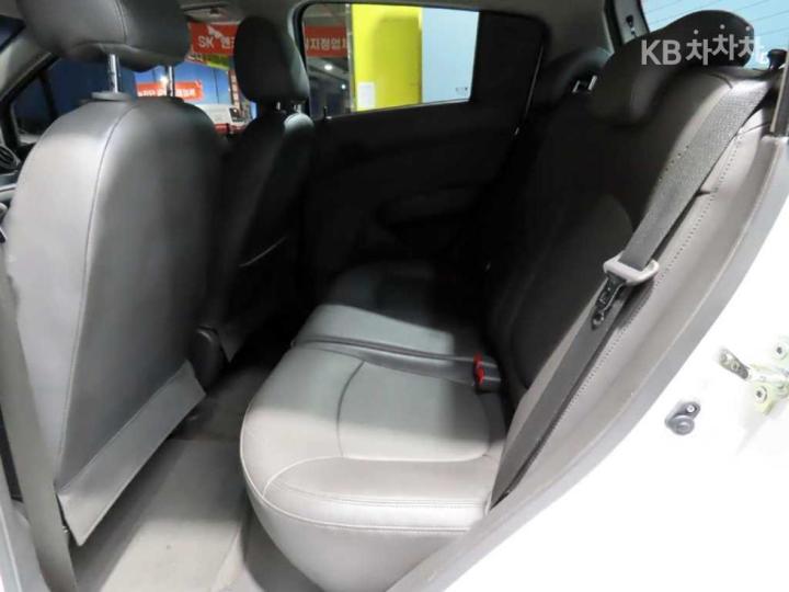 Chevrolet Spark LT Base Type 8