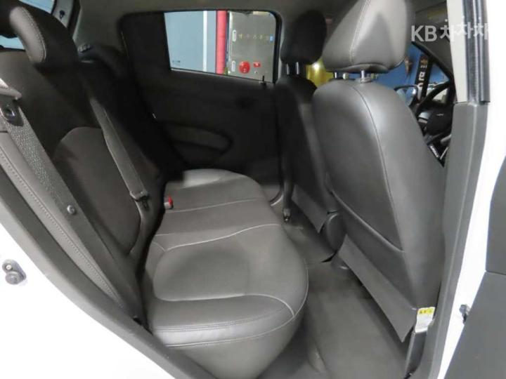 Chevrolet Spark LT Base Type 9
