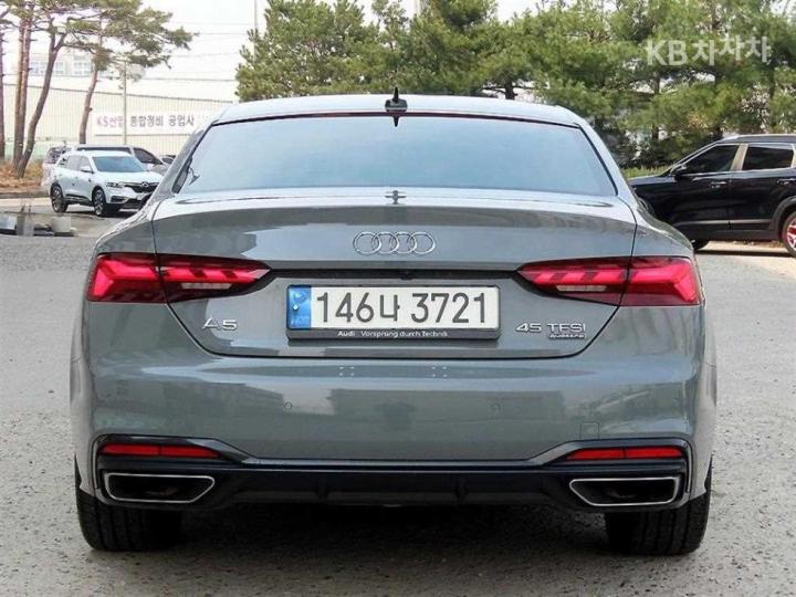 Audi A5 8W6 45 TFSI Quattro Coupe Premium 5