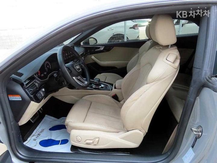 Audi A5 8W6 45 TFSI Quattro Coupe Premium 6