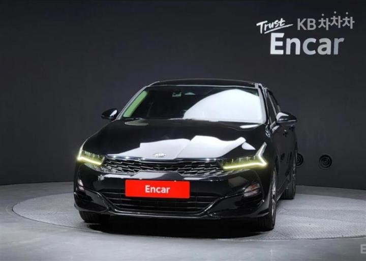 Kia K5 2.0 Gasoline Trendy 2