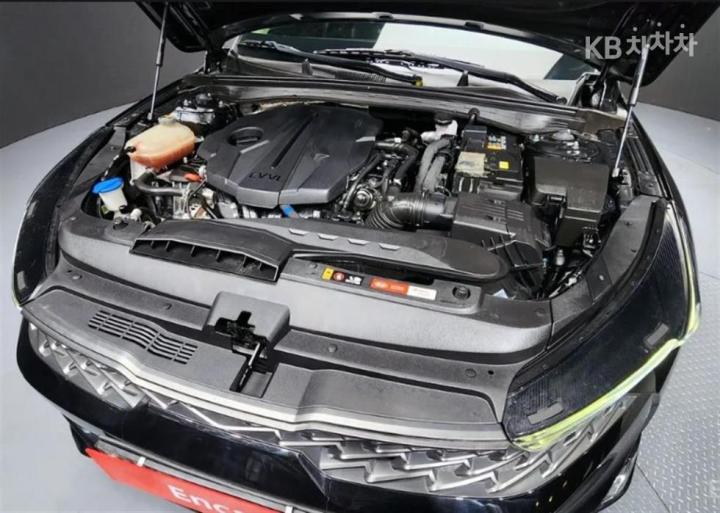 Kia K5 2.0 Gasoline Trendy 6