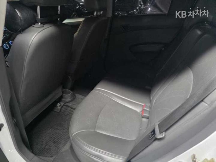 Chevrolet Spark LT Base Type 8