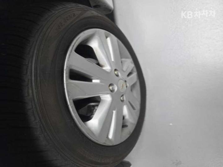 Chevrolet Spark LT Base Type 9