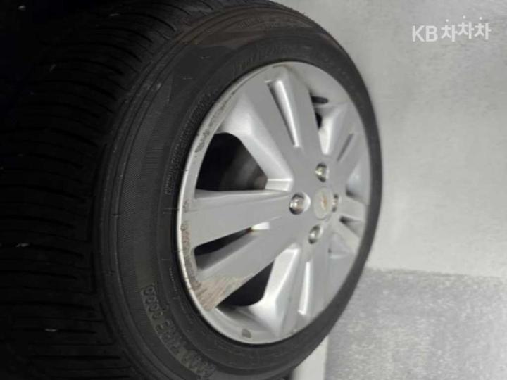 Chevrolet Spark LT Base Type 10