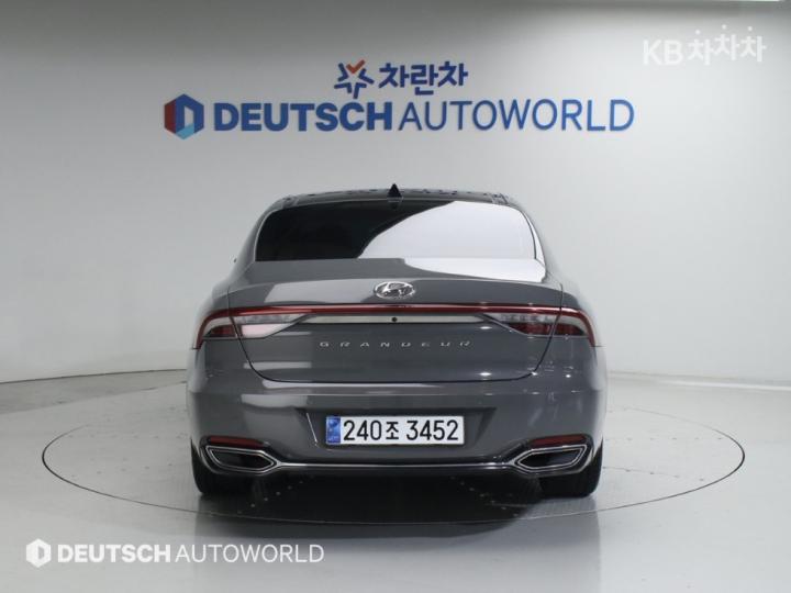 Hyundai Grandeur Hybrid 2.4 Exclusive 5