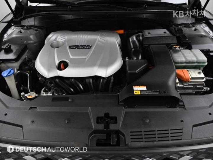 Hyundai Grandeur Hybrid 2.4 Exclusive 7