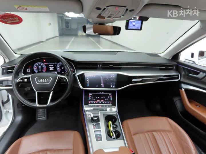 Audi A6 C8 45 TFSI Base Type 7