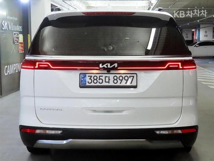 Kia Carnival G3.5 GDI Noblesse 6