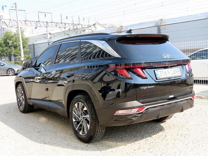 Hyundai Tucson The NX4 Gasoline 1.6T 2WD Premium 4