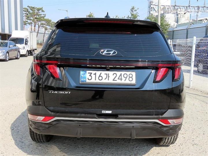 Hyundai Tucson The NX4 Gasoline 1.6T 2WD Premium 5