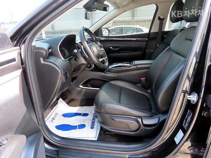 Hyundai Tucson The NX4 Gasoline 1.6T 2WD Premium 6