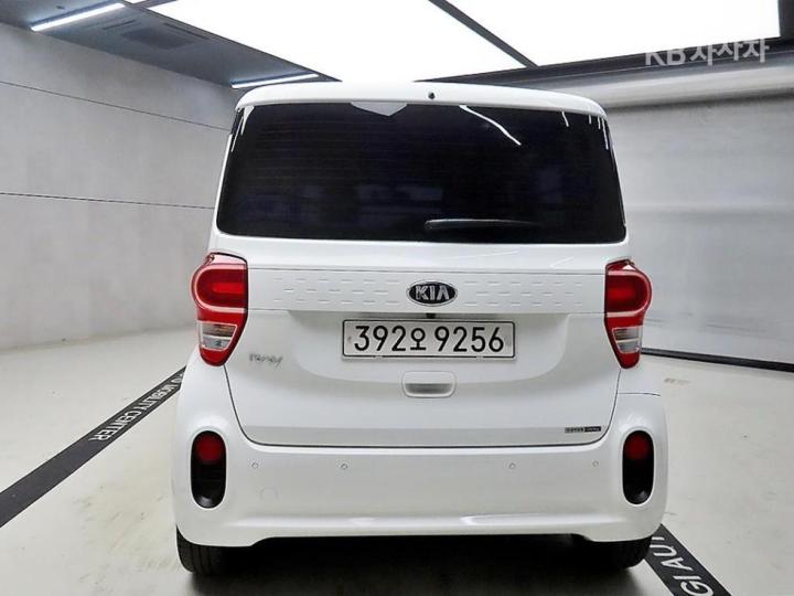 Kia Ray Van 1.0 Gasoline Van Prestige Special 4