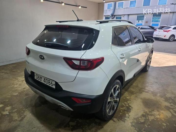 Kia Stonic Diesel 1.6 VGT Prestige 7