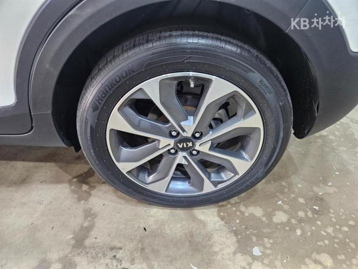 Kia Stonic Diesel 1.6 VGT Prestige 8