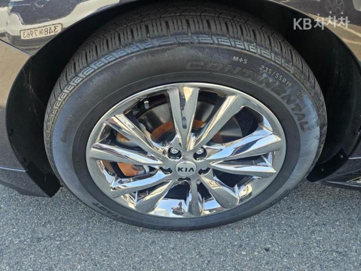 Kia Carnival 3.3 Gasoline Limousine President 8