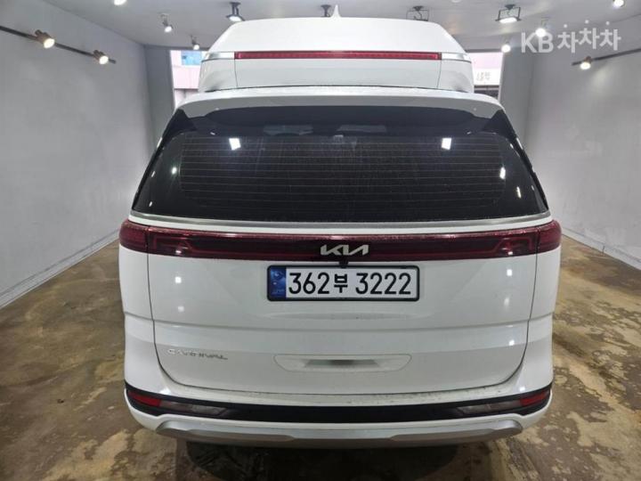 Kia Carnival High Limousine D2.2 Signature 5