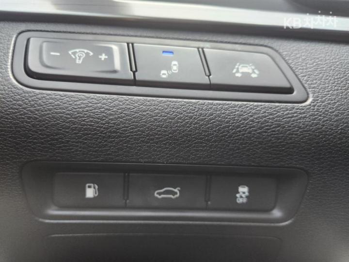 Hyundai Sonata New Rise Hybrid 2.0 HEV Premium Special 10