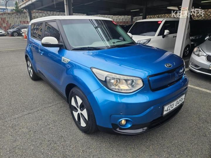 Kia Soul EV 3