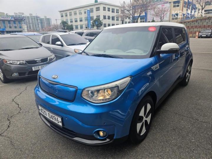 Kia Soul EV 4