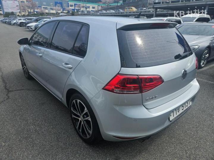 Volkswagen Golf 1.4 TSI MK7 6