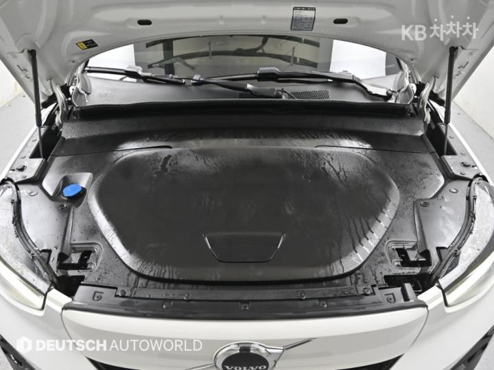 Volvo C40 Recharge Twin Ultimate Base Type 7