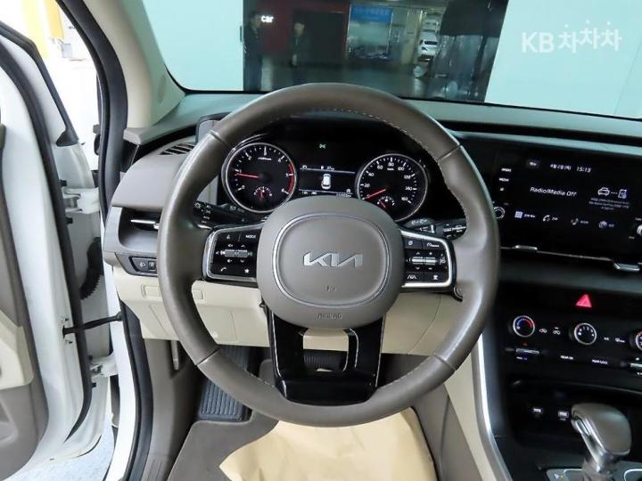 Kia Carnival D2.2 Prestige 10