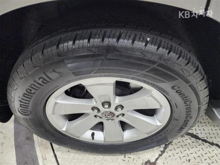 Kia Mohave 2WD KV300 Top Model 10