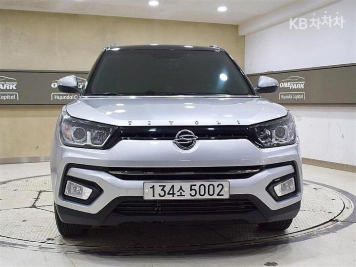 KG Mobility (Ssangyong) Tivoli Armor 1.6 Gasoline LX 2WD 3