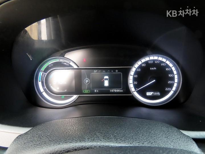 Kia Niro 1.6 Noblesse 10