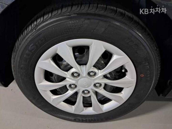Kia K3 BD 1.6 Gasoline Trendy 7