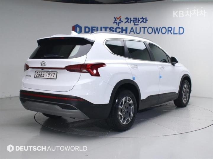 Hyundai Santa Fe TM Hybrid 1.6 HEV 2WD Prestige 4