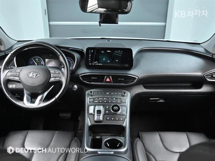 Hyundai Santa Fe TM Hybrid 1.6 HEV 2WD Prestige 10