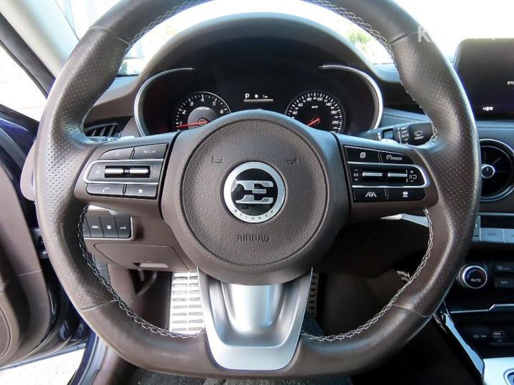 Kia Stinger Meister 2.5 Gasoline Turbo 4WD Masters 9